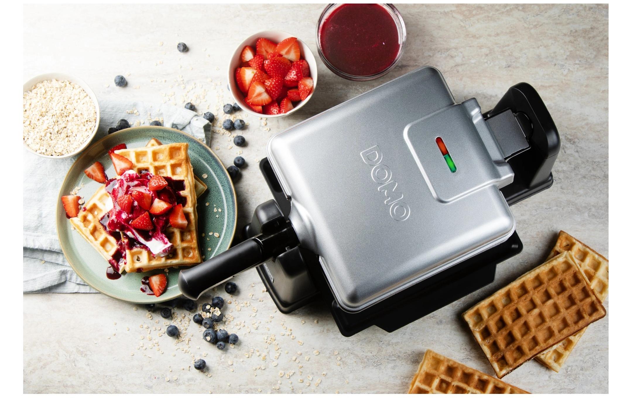 Domo Waffeleisen DO9272W , Silber